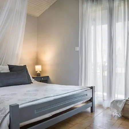 Dogma - Central & Stylish Maisonette Apartamento *